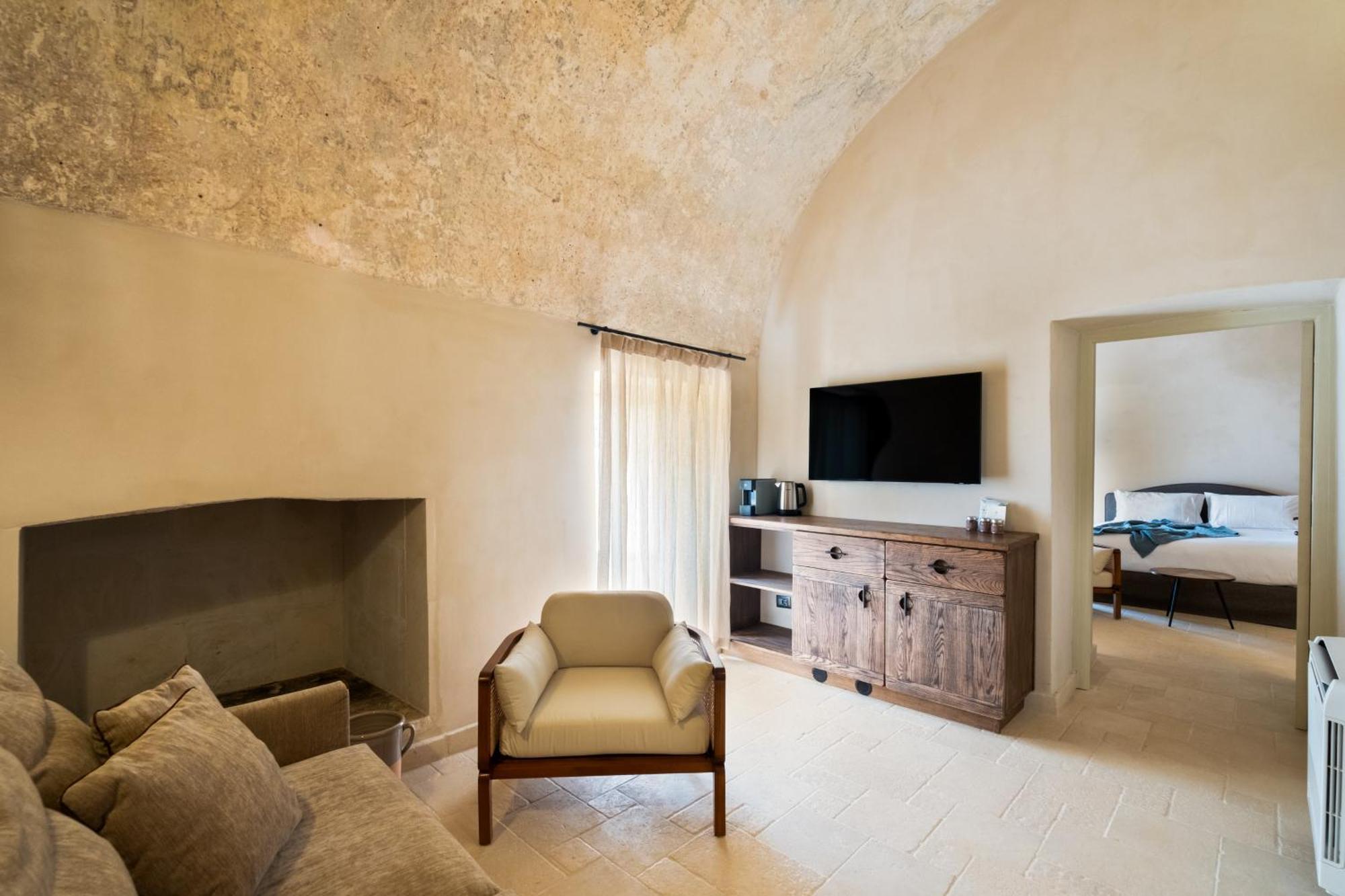 Masseria Donna Menga - The Leading Hotels Of The World Торре-Лапилло Экстерьер фото
